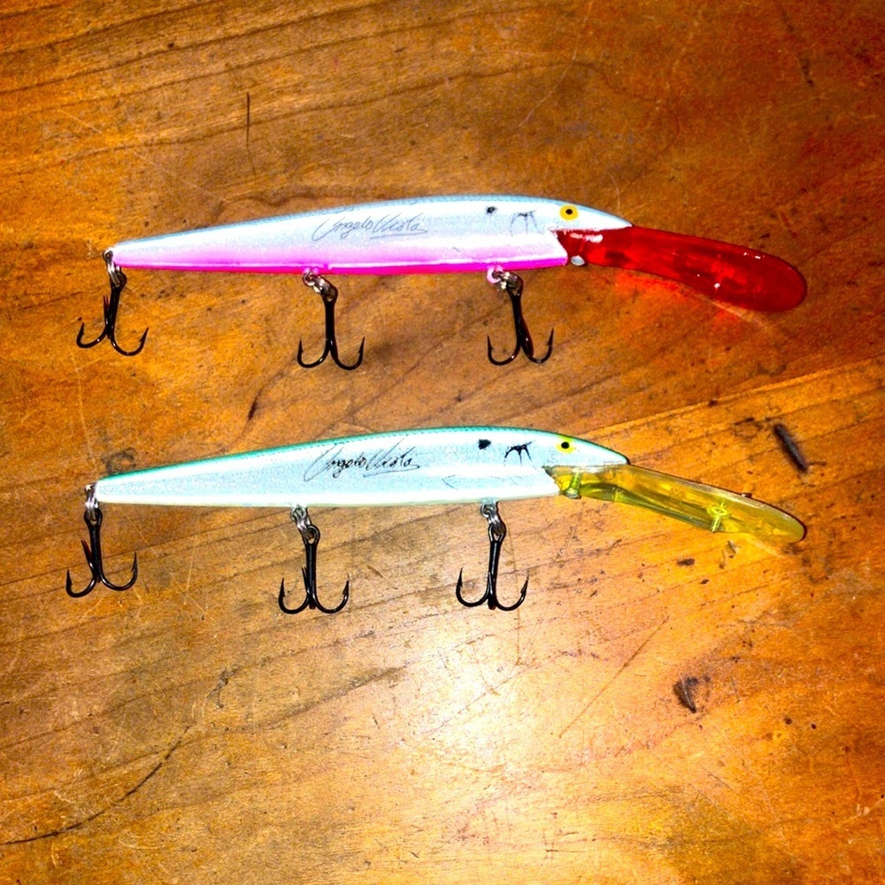 Set of two Angelo Vista suspending Fishing lure / Hooks